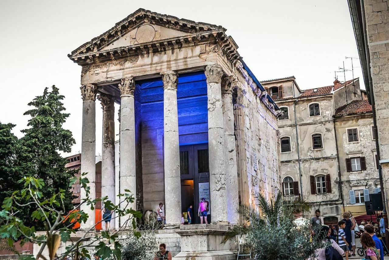 Zora Apartma Pula